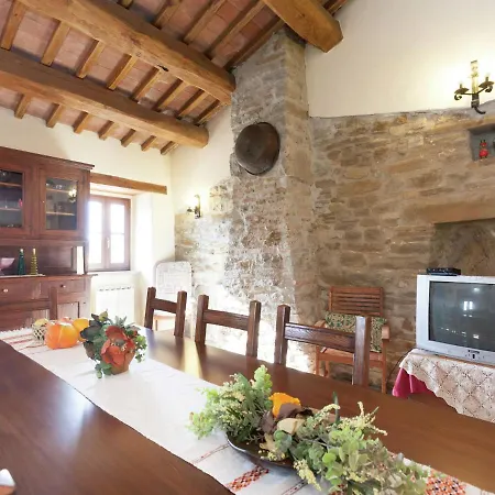 Large Farmhouse In With Swimming Pool *