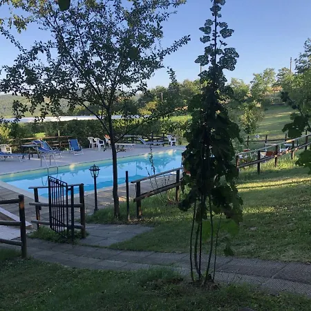 Hébergement de vacances Large Farmhouse In With Swimming Pool Apecchio