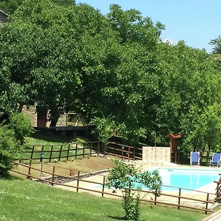 Large Farmhouse In With Swimming Pool Hébergement de vacances *